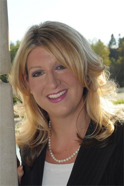 Lisa Brown therapist